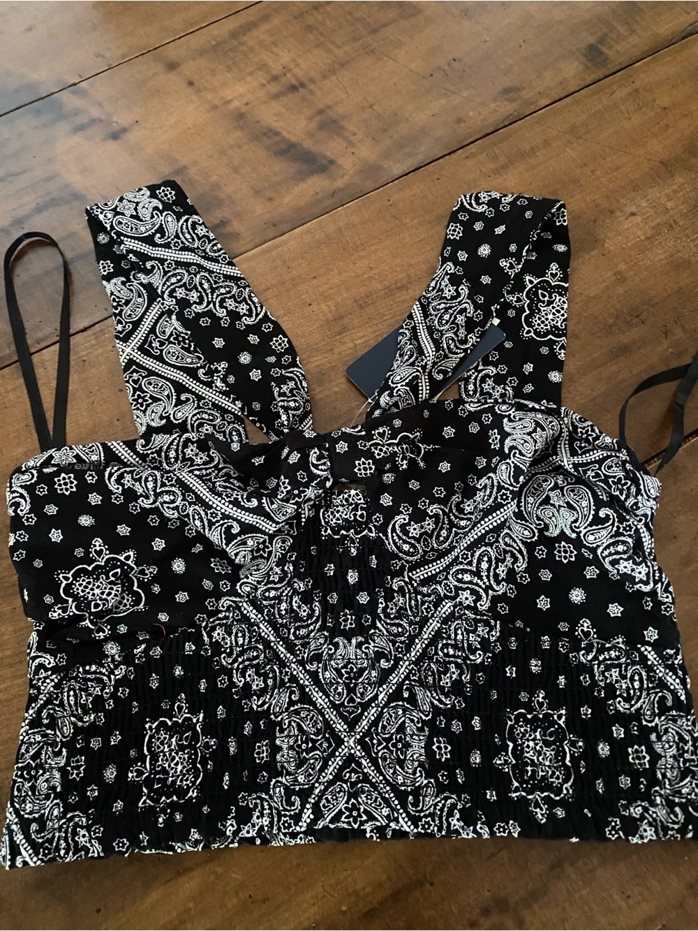 Monteau Black Paisley Smocked Linen Rayon Blend Crop Halter Bandana Western Top